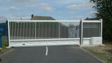 Newgate (Newark) Ltd)